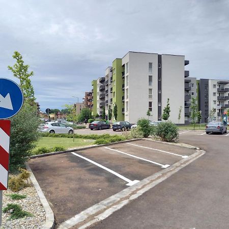 Lavanda Apartment Орадеа Екстериор снимка