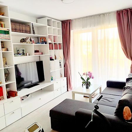 Lavanda Apartment Орадеа Екстериор снимка